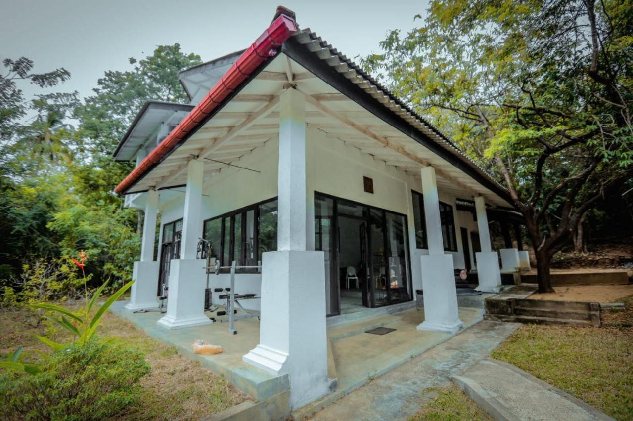 Hotel Sigiriya Kele Exterior photo