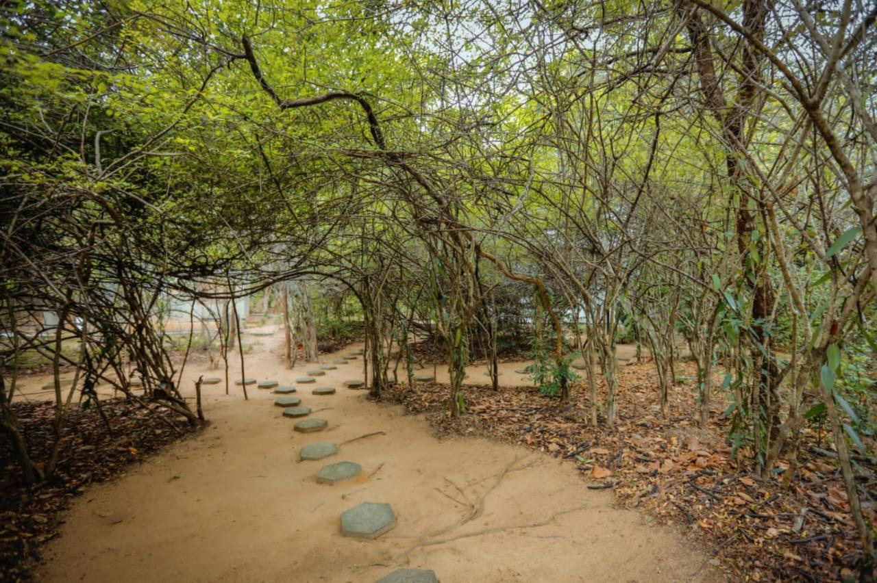 Hotel Sigiriya Kele Exterior photo