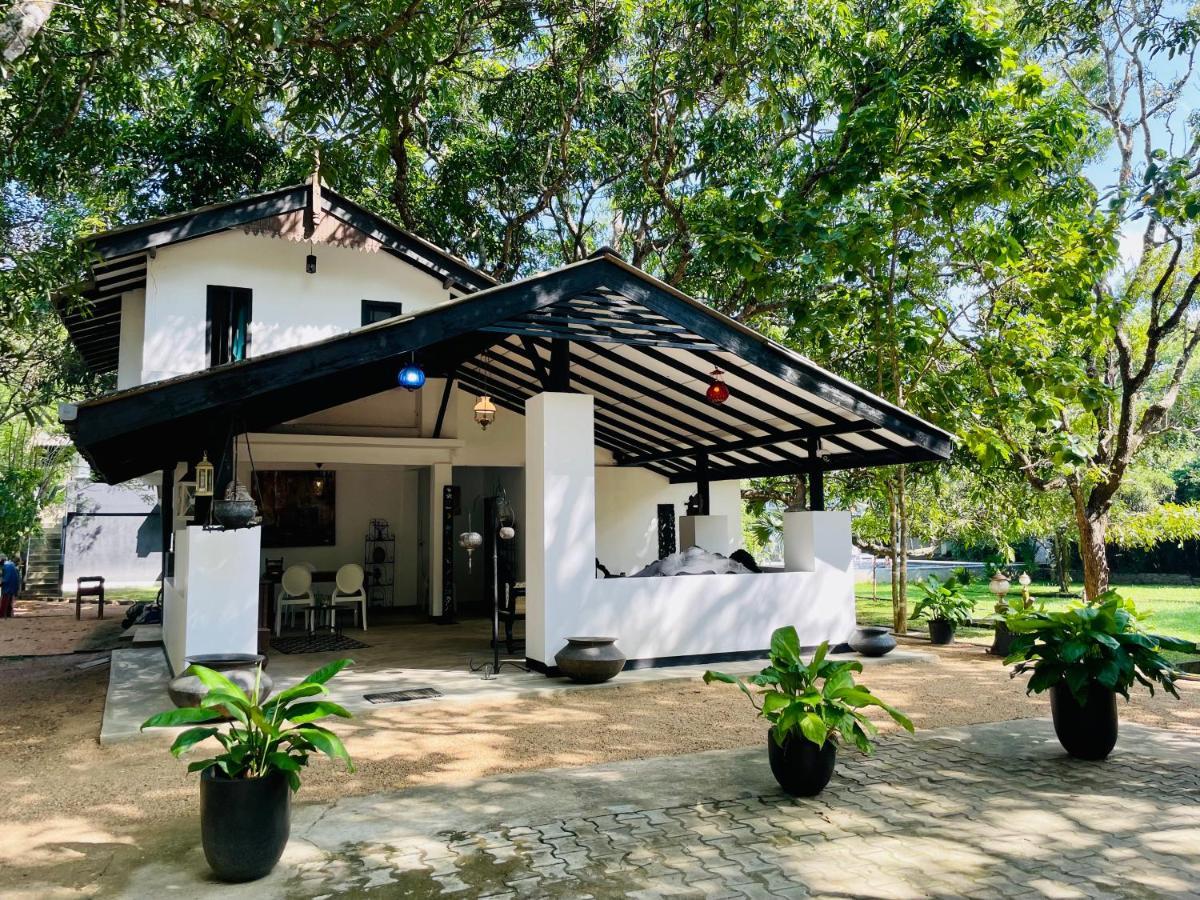 Hotel Sigiriya Kele Exterior photo